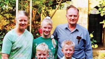 Graham Staines and his family, wife Gladys, daughter Esther and sons ...