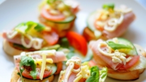 Most Londoners eat in front of the TV