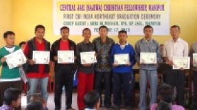 Bible study changing lives of prisoners in India
