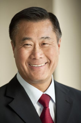 Leland Yee, State Senator arrested for corruption and bribery charges ...