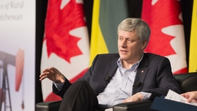 Canada PM accused of \'pandering to Islamophobia\'