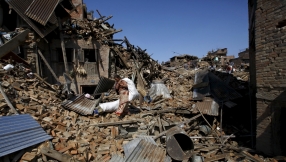 Nepal Earthquake: Hundreds flee capital