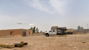Iraq: Oil refinery town set to fall to government forces in reverse for Islamic State