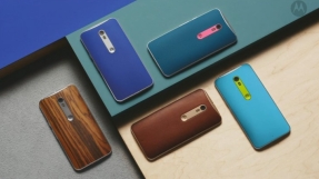 Moto X Style vs. Moto X Play specs comparison; release next month
