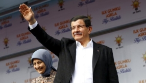 Turkey re-instates ruling Islamist party