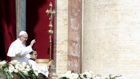 Pope Francis prays to Jesus for peace to end the \'horror and death\' of Syria 