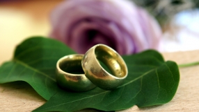 Fairtrade wedding rings: 5 ethical options for your big day