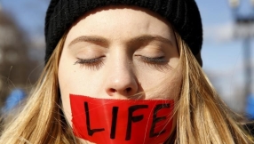 London council votes in favour of buffer zone around abortion clinic