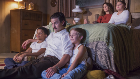 \'This Is Us\' episode 8 spoilers: Thanksgiving brings everyone together but troubles continue for Pearson family