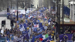 Thousands join London march demonstrating against leaving the EU 