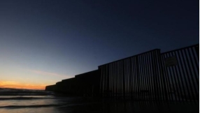 Donald Trump Mexico wall latest news: Mexicans who help in building border wall are \'traitors,\' says Archdiocese of Mexico