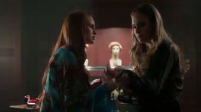 \'Riverdale\' season 1 episode 11 spoilers: Cheryl and Polly attend Homecoming for Jason; new death to set up next season\'s plot