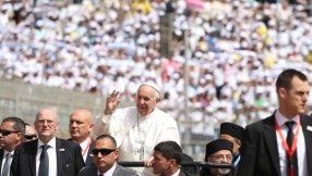 Pope, at Cairo Mass, urges unity against fanaticism 