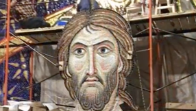 11 ton mosaic of Jesus installed in one of the world\'s biggest churches