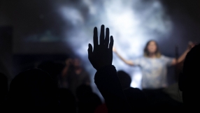 The 84 thoughts you have during a contemporary worship service