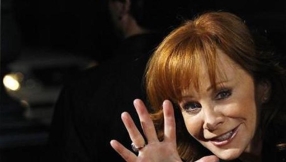 Reba McEntire's heartfelt prayer for America goes viral on Facebook