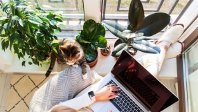Lone working 'is making millions of people ill' says report