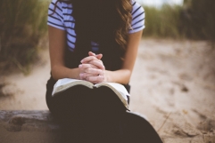 How Christians Can Strengthen Their Quiet Time With God