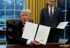 Christian Petition For Trump To Sign Religious Freedom Order Gets 107,000 Signatures In A Week