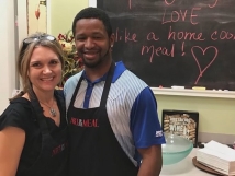 \'Love your neighbour\': Texas woman obeys Jesus\' command, rescues homeless man with mental illness