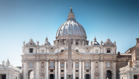How is the new pope chosen?