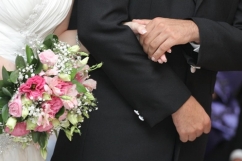 Archbishop welcomes marriage tax breaks plan 