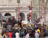 Easter 2014: Church Twitter campaign asks what #EasterMeans, \'You can\'t keep a good God down\'