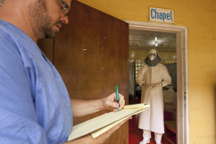 Dr Kent Brantly on his way back to the US for Ebola treatment