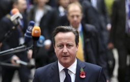 MPs criticise UK\'s immigration \'mess\'