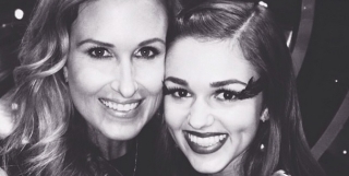 Sadie Robertson Christmas duet with Alison Krauss (Listen); Says she wants to take break and see \'where God leads me\'