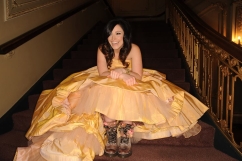 Kari Jobe thanks fans, husband for a \'sweet birthday\'