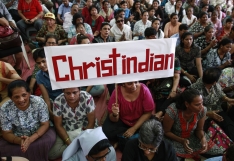 India: Pastor and church members beaten after 50 Hindu nationalists storm prayer meeting