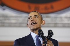 GOP slams Obama for comparing critics to  Iranian foes who chant \'Death to America\'