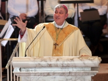 Milwaukee archdiocese offers to pay $21 M to settle claims of 330 sex abuse victims