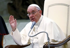 Majority of US Catholics favour same-sex union; Pope Francis urged to clarify stance