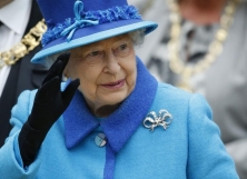 Nation honours the Queen as she becomes its longest-reigning monarch 