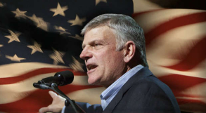 Pope shows he values religious freedom by seeing Kim Davis, says Franklin Graham