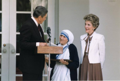 Mother Teresa\'s forthcoming sainthood a \'great joy\' for Filipinos: \'Living image of God\'s mercy\'