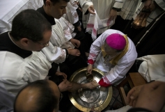 When is Maundy Thursday in 2016? Key dates for Easter