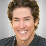 Joel Osteen defends ministry for shunning \'hellfire and brimstone\' preaching, saying \'people feel guilty enough\'