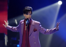 Vatican official pays tribute to Prince: \'A rare gift in the world of pop music\'