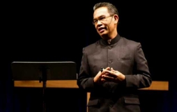 Bishop Efraim: To build bridges with Catholics, we must prioritise evangelicals
