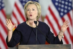 Hillary Clinton attacks Donald Trump for \'blatantly antisemitic\' tweet