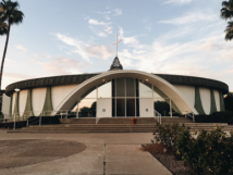 Pastor Mark Driscoll finds home for his new Trinity Church in Phoenix suburb