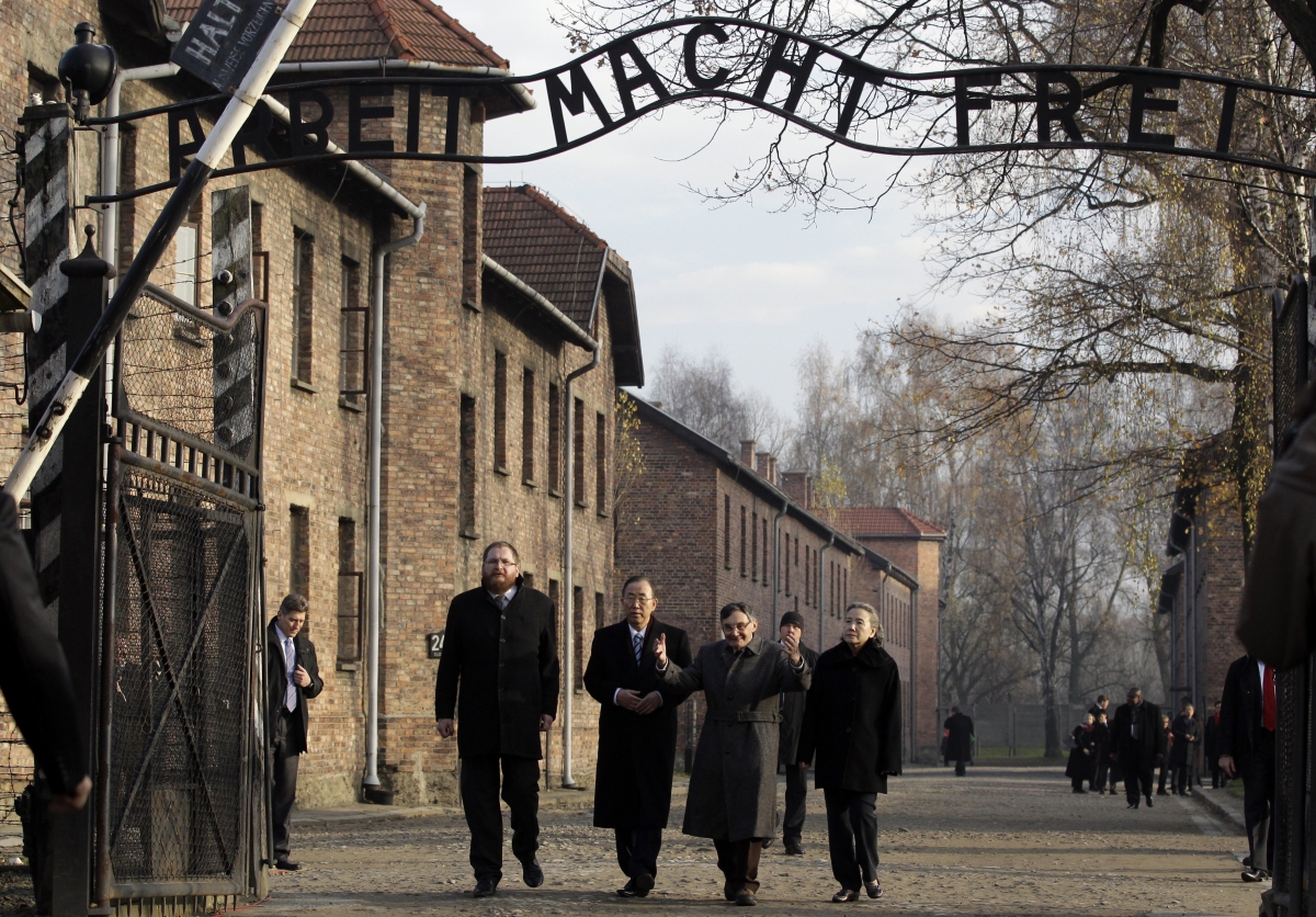 Auschwitz Memorial Museum Director Appeals For Death Camp Staff ...